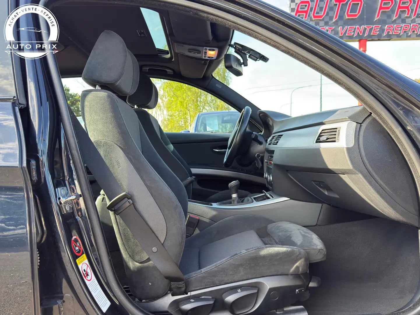 BMW 318d Pack M – 136 ch – 2008 – 298 000 km – Véhicule belge – Export/Marchand