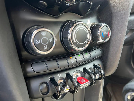 MINI One 1.2i – Automatique – 102 ch – 2014 – 143 000 km
