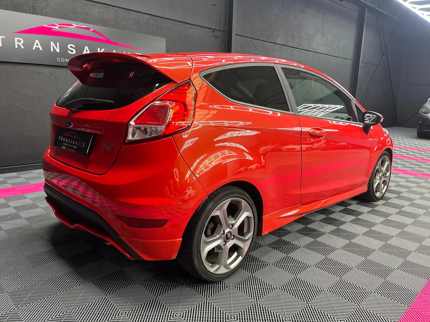 Ford Fiesta 1.6 EcoBoost ST – 182 ch – 2015 – 49 000 km