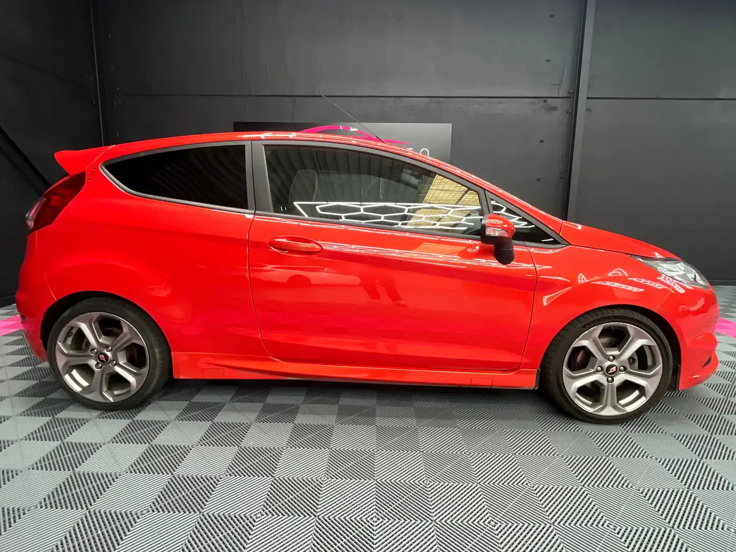Ford Fiesta 1.6 EcoBoost ST – 182 ch – 2015 – 49 000 km